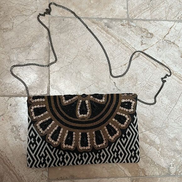 Vici collection Twilight handmade beaded crossbody clutch, brand new with tags - Picture 5 of 6